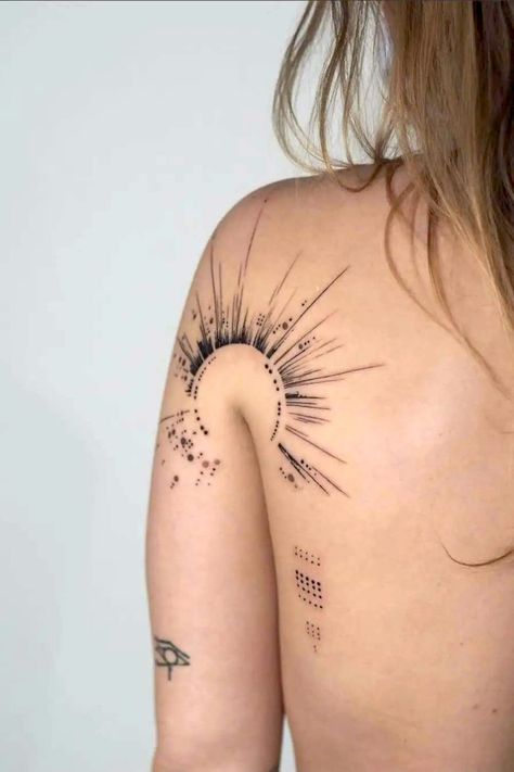 40 Brilliant Sun Tattoos For Women (2022 Guide) Zodiac Sun Tattoo, Abstract Sun Tattoo Design, Elegant Sun Tattoo, Tattoo Body Woman, Tattoo Design Women Back, Sun Back Tattoo Women, Lower Back Tattoos For Guys, Sun Tattoo Hip, Abstract Tattoo For Women