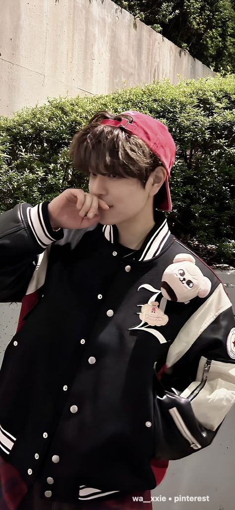 Seungmin Desktop Wallpaper, Seungmin Lockscreen, Seungmin Wallpaper Lockscreen, Stray Kids Lockscreen, Seungmin Wallpaper, I Love You Puppy, Seungmin Straykids, Baby Minnie, Kim Seungmin