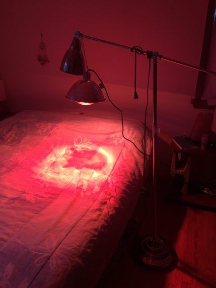 Infared Lights, Infrared Therapy, Red Light Therapy Benefits, Diy Sauna, Infrared Light Therapy, Sauna Benefits, Sauna Diy, Funny Glasses, Infrared Light