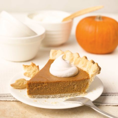 Traditional Pumpkin Pie | E.D.SMITH® Traditional Pumpkin Pie, Traditional Pumpkin, How To Make Pie, Bobby Flay, Pumpkin Pie Filling, Pumpkin Pie Recipes, Sweet Pie, Pastry Blender, Pie Filling