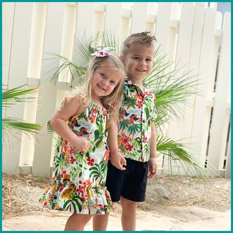 Looking for matching family Hawaiian outfits?  Check out our selection at Devonchey Creations.🌺 🌺 🌺 🌺 🌺  . . . . #hawaiidress #devoncheycreations #hawaiishirt #hawaiishirts #hawaiianshirt #hawaiianshirts  #hawaiianclothing #hawaiianvacation  #luauclothing #matchingoutfits #familyvacation Luau Party Outfit, Hawaiian Party Outfit, Luau Costume, Hawaiian Costume, Boys Hawaiian Shirt, Luau Outfits, Luau Dress, Island Style Clothing, Hawaiian Clothing