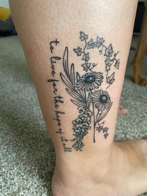 Poison Ivy Tattoo, Tattoos 2023, Ivy Tattoo, Inspired Tattoos, Daisy Tattoo, Ivy Leaves, Paparazzi Photos, Favorite Lyrics, Ivy Leaf