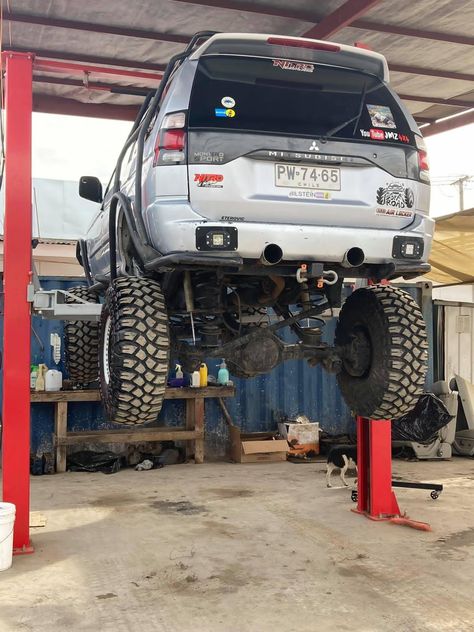 Pajero Off Road, Jeep Trailhawk, Montero Sport, Pajero Sport, Monster Trucks, Jeep, Suv Car, Suv, Trucks