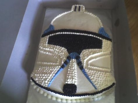 Star Wars Clone Trooper Helmet - 12x18 cut-out with buttercream icing and detail Birthday Cake Buttercream, 501st Clone Trooper, Star Wars Cupcakes, Best Birthday Cake, Clone Trooper Helmet, Star Wars Theme Party, Star Wars Clone, Cake Buttercream, Star Wars Cake