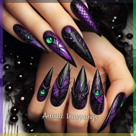 Maleficent Nails, Nail Sunny, Halloween Nail Ideas, Horror Nails, Holloween Nails, Halloween Acrylic Nails, Punk Nails, Fantasy Nails, Gothic Nails