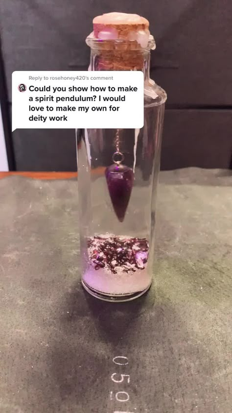 Charis✨(@thelittlefarmwitch) on TikTok: Reply to @rosehoney420 How I make my spirit pendulums! #witchtok #witchcraft #fakewitchtok #bruja #1111 #babywitch #crystals #pendulum Wicca Recipes, Wiccan Crafts, Jar Spells, Witch Bottles, Magia Das Ervas, Wiccan Magic, Witch Spirituality, Magic Spell Book, Wiccan Witch