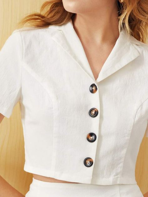 Elegant Collared Top With Button Closure, Elegant Cropped Tops With Button Closure, Chic Collar Crop Top, Elegant Collared Cropped Shirt With Button Closure, Modern Cotton Tops With Fold-down Collar, Split Hem Skirt, Western Wear For Women, Blouse Pattern Sewing, Fancy Dress Design