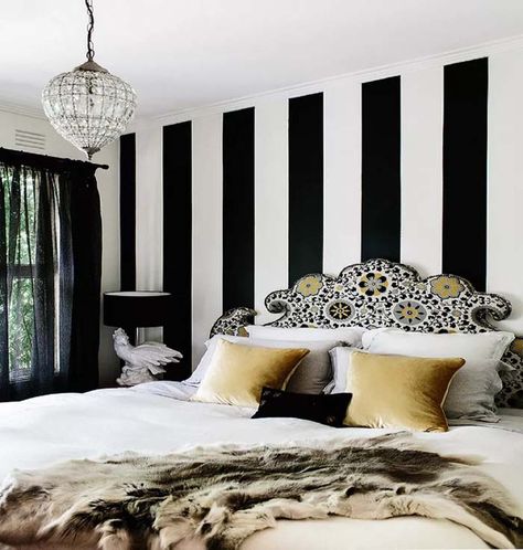 Black And White Striped Wall Accent For Womens' Bedroom #women #bedroom #feminine #decor #decorhomeideas Striped Walls Bedroom, Black And White Striped Wall, Bedroom Paint Design, Striped Accent Wall, Black Gold Decor, Striped Bedroom, Black White Bedrooms, White Wall Bedroom, White Bed Set