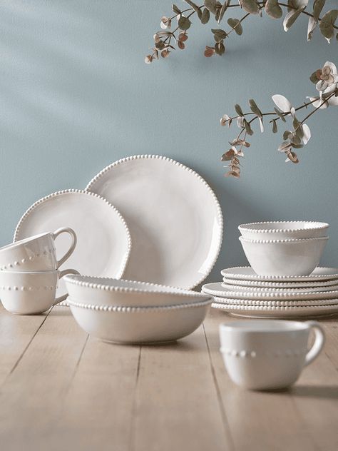 Corelle dinnerware set