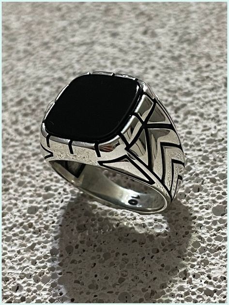 [PaidLink] *Handmade Item *Materials: Silver, Black Onyx Stone *Raw Stone *Band Color: Silver *Adjustable *Style: Minimalist *Can Be Personalized *Recycled Modern Men's Ring, Shiny Silver Men Ring, Mens Handmade Ring, Men's Black Onyx Stone Handmade Silver Ring, Stylish Design, Gift For Him * Material: Solid 925 Sterling Silver * Gemstone: Black Onyx * Weight: 11 Grams (Weight May Vary According To Your Ring Size. ) Ideal For Daily Use With An Oxidized #blackringformen Fashion Rings For Men, Men Black Ring, Cool Rings For Men Silver, Men’s Silver Rings, Silver Stone Rings For Men, Man Ring Design, Silver Ring Design For Men, Mens Jewelry Rings Unique, Black Stone Ring For Men