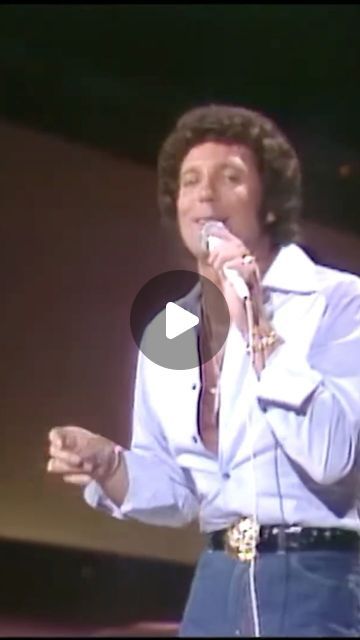 Retro Groove Radio on Instagram: "Tom Jones, aged 80, spoke with the Daily Express, revealing he will no longer sing his hit song “She’s A Lady” during performances. Released in 1971, “She’s A Lady” was one of his best-selling hits. Jones explained that certain lyrics in the song, such as “She always knows her place,” do not align with contemporary values and thus, the song “doesn’t sit right anymore.” Despite its popularity, Jones feels that “She’s A Lady” is not suitable for today’s audience.

Paul Anka, in his 2013 autobiography “My Way: An Autobiography,” recounted writing the song “She’s a Lady” for Tom Jones. Anka described the writing process as putting himself in Jones’ shoes, adopting a “Method actor” approach to capture Jones’ persona. He admitted that the song’s tone was brash a Tom Jones Songs, Recount Writing, Paul Anka, Nostalgic Music, Mustang Sally, The Writing Process, Tom Jones, Cool Dance Moves, Cool Dance