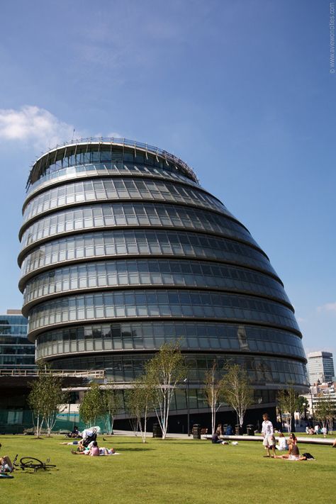 The City Hall or the Greater London Authority Building in London, UK City Hall London, London Overground, Hall House, Concert Venue, Greater London, Modern City, First Place, City Hall, Leaning Tower Of Pisa