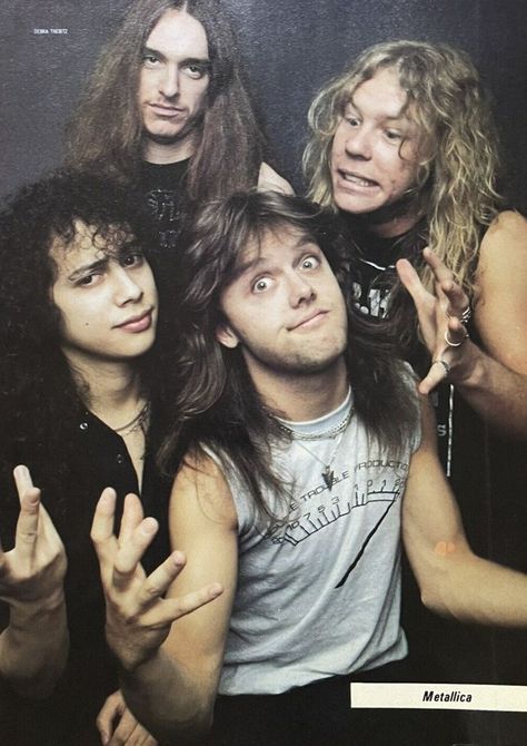 Metallica Kirk Hammett, Metallica Poster, Kirk Hammet, Metallica Band, Magazine Scans, Dave Mustaine, Extreme Metal, Kirk Hammett, Music Magazine