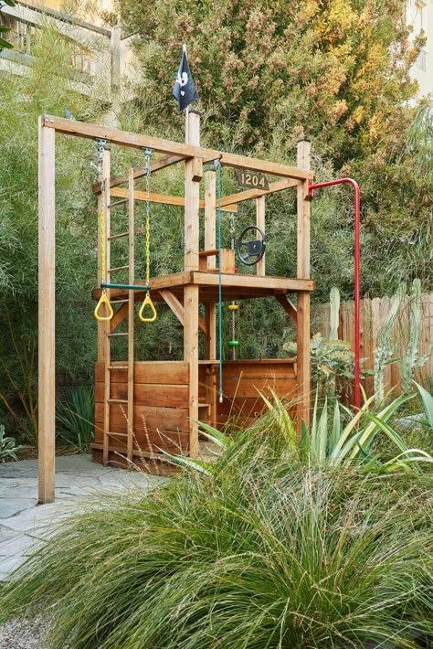 Daniel Nolan Design — Oakland Small Backyard Obstacle Course, Diy Playset Outdoor, Exercise Closet, Kids Dream Backyard, Garden Play Area Ideas, Daniel Nolan, Outdoor Jungle Gym, Backyard Jungle Gym, Backyard Fort