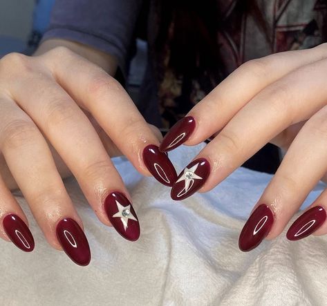 Nail Trends 2024 Fall, Fake Nails Designs, Hippie Nails, Gel Nails Diy, Grunge Nails, Pretty Gel Nails, Soft Nails, Red Nail, Trendy Nail