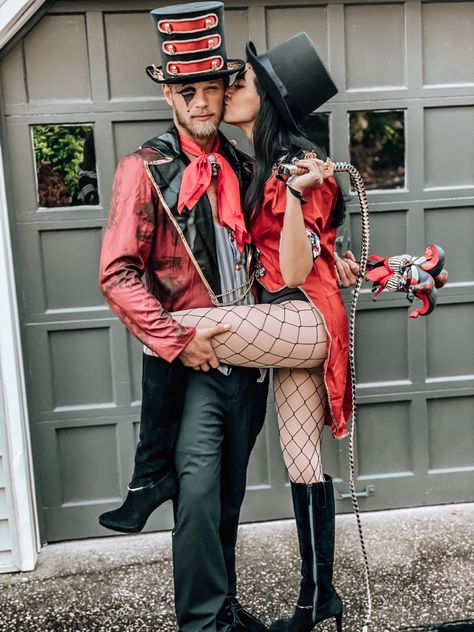 Cute couple costume ideas halloween Couple Circus Halloween Costumes, Evil Clown Couple Costume, Circus Couples Costume, Ring Master Costume Couples, Formal Halloween Outfit, Couples Circus Costume, Couples Concept Costumes, Jester Couple Costume, Couples Costume Makeup