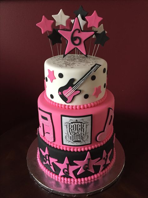 Punk Rock Birthday Cake, Rockstar Birthday Cake, Rockstar Cake, Rock Star Cakes, Popstar Party, Tiktok Theme, Bolo Musical, Toddler Birthday Cakes, Music Birthday Party