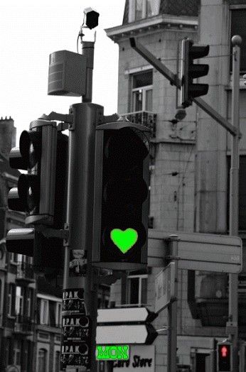 Soul Branding, Color Splash Photography, Splash Photography, I Love Heart, Traffic Light, Black White Photos, Black And White Pictures, Heart Art, Colorful Pictures