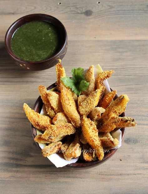 Leave French fries instead try Raw Banana Fries! Crispy from outside, fluffy and soft from within is this Raw Banana fries   #bananarecipes, #vegan, #snacks, #side, #vegeterian, #indiancuisine  http://www.flavorsofmumbai.com/yummy-raw-banana-fry-quick-banana-fry/ Banana Fries, Recipe For Beginners, Raw Banana, Mummy To Be, Fried Bananas, Eat A Lot, Vegan Living, Vegetarian Snacks, Clean Eats