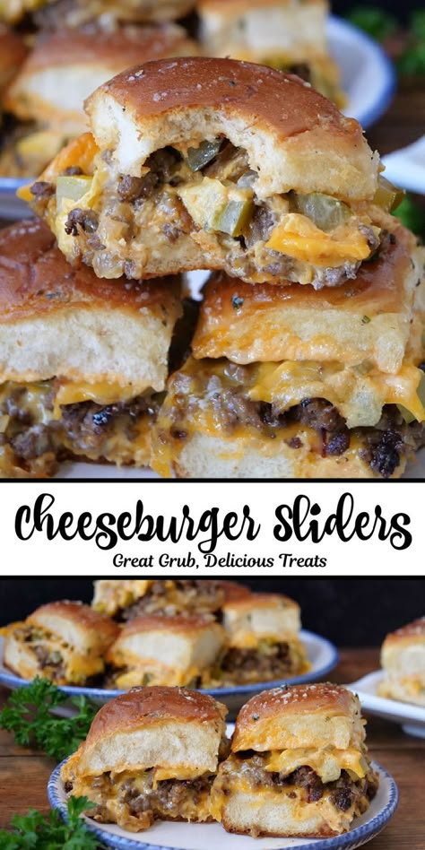 A double photo collage of cheeseburger sliders. Cheese Burger Sliders Hawaiian Rolls, Homemade Burger Sauce, Ground Beef Sliders, Awesome Sandwiches, Sliders Recipes Beef, Sliders Recipes Hawaiian Rolls, Hamburger Sliders, Seasoned Ground Beef, Homemade Burger