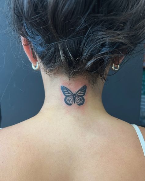 This delicate butterfly tattoo on the neck symbolizes freedom, growth, and new beginnings 🦋 Swipe to see the details up close! What does a butterfly represent to you? Butterfly On Back Of Neck, Delicate Butterfly Tattoo, Butterfly Neck Tattoo, Butterfly Back Tattoo, Delicate Butterfly, Neck Tattoo, A Butterfly, Butterfly Tattoo, Back Tattoo