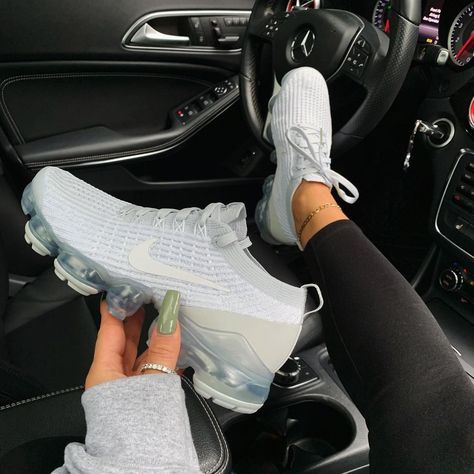 Nike Air Vapormax Outfit, Nike Air Vapormax Women Outfit, Vapor Max Outfit Women, Nike Vapormax Outfit, Vapormax Outfit Women, Vapor Max Nike Women, Vapor Max Outfit, Nike Vapormax Women, Nike Air Vapormax Women