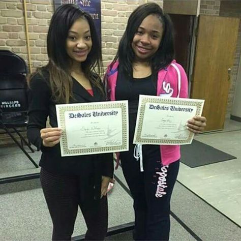 Congradulations Sunjai and cammie on the full ride scholarship ❤ Vison Bored, Dancing Dolls Bring It, Dancing Dolls, Dance Team, Dance Teams, Just Dance, Bring It, Fan Page, On Board