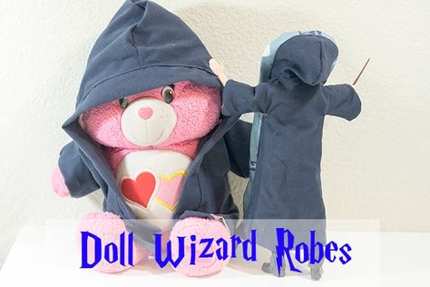 Free Printable Doll Clothes Patterns - Harry Potter Robe Doll Carrier Free Pattern, Cabbage Patch Kids Clothes, Diy Doll Clothes Patterns, Harry Potter Robes, Boy Baby Doll, Baby Doll Carrier, Diy Doll Clothes, Baby Doll Clothes Patterns, Embroidery With Beads