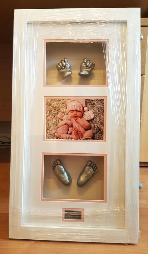 Baby Casting Frame, Casting Frame Ideas, Baby Casting Ideas, Hand Casting Ideas, Hand Impression, 3d Casting, Baby Hand And Foot Prints, Fingerprint Jewellery, Baby Cast