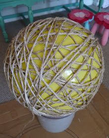 So much to dew: How to make a twine wrapped light fixture Diy Twine Orbs, Twine Lanterns, Schoolhouse Light, Twine Balls, Sisal Twine, Old Schoolhouse, School House Lighting, Diy Light Fixtures, Wrapped Lights