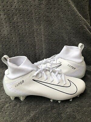 American Football Cleats, Soccer Things, Womens Soccer Cleats, Cool Football Boots, Best Soccer Shoes, Nike Soccer Shoes, Rugby Boots, Nike Football Boots, Soccer Season