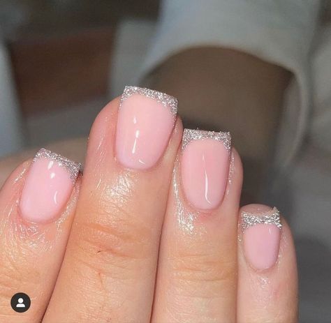 Clear French Tip Nails Sparkle, Short Nails With Silver Tips, Short Nail Designs French Tips Classy, Cute Short Square Nails Glitter, Short New Mom Nails, Clear Glitter French Tip Nails, Short Square Glitter French Tip Nails, Sparkle French Tip Nails Short, Sparkly Biab Nails