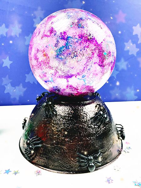 Five Easy Steps to Create a DIY Crystal Ball - Tombow USA Blog Crystal Ball Diy, Diy Crystal Ball, Girly Crafts, Clear Plastic Ornaments, Deco Halloween, Dollar Tree Halloween, Clear Ornaments, Diy Halloween Projects, Old Lights