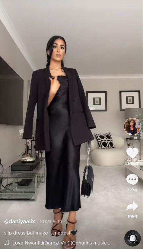 Dress With Coat Outfit Formal, Blazer Over Black Dress, Blazer With Long Dress, Modest Blazer Outfits, Blazer On Dress, Long Skirt And Blazer Outfit, Long Dress With Blazer Outfit, Maxi Dress With Blazer, Blazer With Dress Outfit