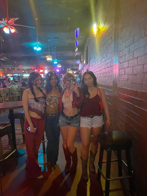 Line Dancing Outfits Women, Dance Hall Outfit, Line Dancing Outfits, Country Line Dancing Outfit, Line Dancing Outfit Country Women, Line Dancing Outfit Country, Country Dancing Aesthetic, Western Dance Outfit, Line Dancing Aesthetic