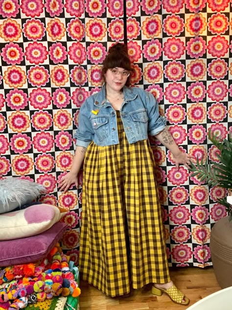 Plus Size Eclectic Fashion, Plus Size 70s Fashion, Punk Fits, Small Museum, Colorful Eclectic, Plaid Jumpsuit, Dopamine Dressing, Mum Fashion, Wardrobe Planning