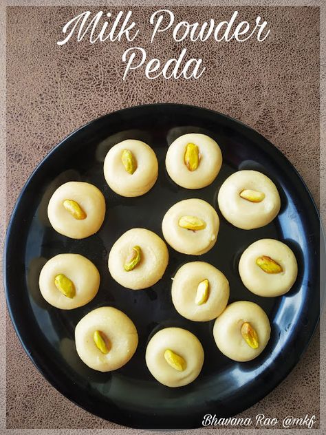 Recipe Using Milk, Peda Recipe, Mauritian Food, Diwali Snacks, Diwali Food, Sweet Meat, Powder Recipe, Indian Dessert Recipes, Indian Desserts