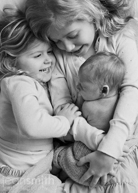 Lost Photos, Newborn Sibling, Sibling Pictures, Foto Newborn, Sibling Poses, Sibling Photography, Sibling Photos, Photography Poses Family, Foto Baby