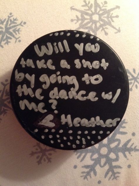 Promposal Ideas For Him Hockey, Promposal Ideas Hockey, Hockey Winter Formal Proposal, Hockey Dance Proposals, Hockey Homecoming Proposals, Hockey Hoco Proposals Ideas, Hockey Hoco Proposals, Girl Ask Guy To Winter Formal, Hockey Promposal