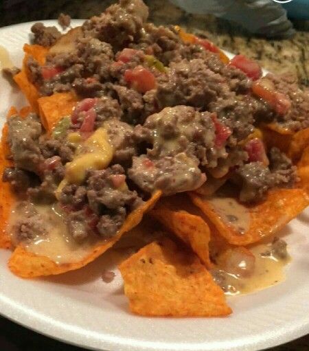 Doritos Beef Nachos Spicy Nacho Doritos, Spicy Doritos Nachos, Nachos With Doritos Chips, Dorito Nachos Ground Beef, Dorito Nachos, Spicy Doritos, Dream Restaurant, Beef Nachos, Homemade Nachos