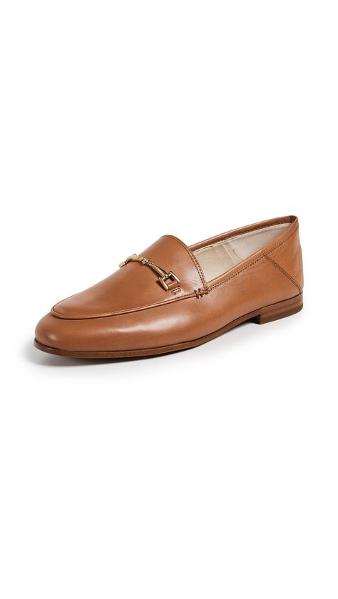 Brown Loafers Women, Comfortable Work Shoes, Oxford Shoes Outfit, Backless Loafers, Loafers Women, Chic Flats, Work Shoe, Brown Leather Loafers, Brown Loafers