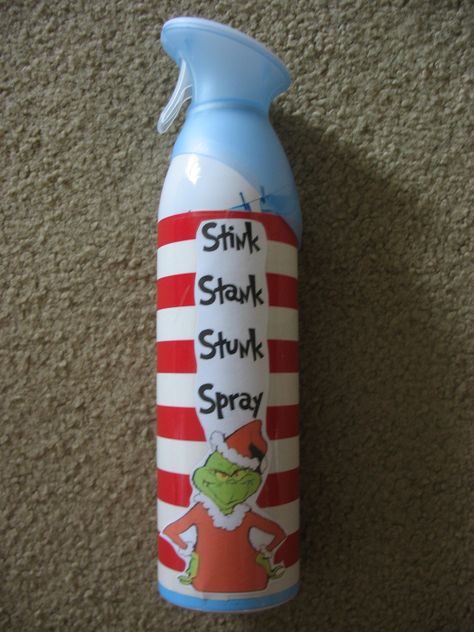 Stink Stank Stunk Spray for the bathrooms - wrapping paper and printed out Grinch image, "Grinched" font, packing tape to seal image to bottle Grinch Stuff, Grinch Decorations, Grinch Christmas Party, Stink Stank Stunk, Whoville Christmas, Gag Gifts Christmas, Grinch Party, Grinch Christmas Decorations, Christmas Bathroom