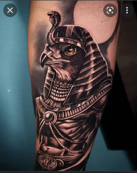 Egyptian Queen Tattoos, Egypt Tattoo Design, Egyptian Eye Tattoos, Horus Tattoo, Tattoo Ideas Males, Stencils Art, Viking Tattoo Symbol, Starověký Egypt, Zeus Tattoo