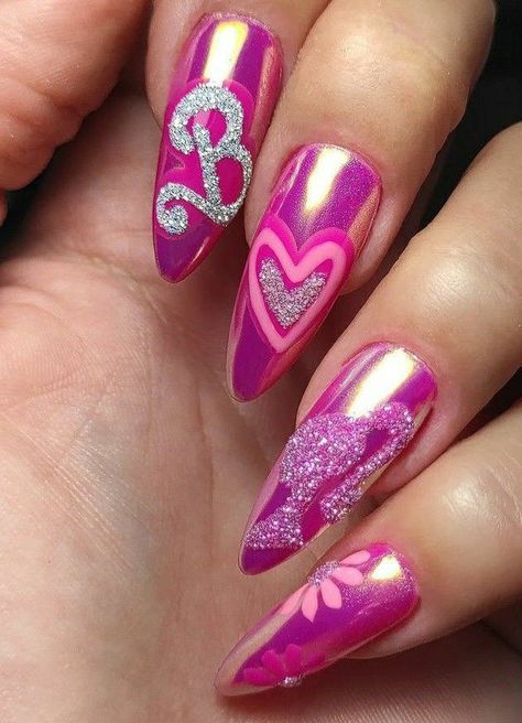 Beach Nails Short, Short Beach Nails, Simple Beach Nails, Beach Nails Vacation Ocean, Feminine Aesthetic Pink, Nails Vacation Simple, Beach Nails Vacation Simple, Nails By Skin Tone Range, Aesthetic Pink Nails