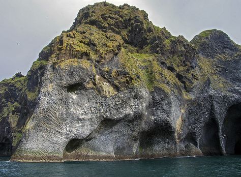 Elephant Rock Photo by photocheck2 on Flickr Elephant Rock, Komodo Island, Ocean Photos, Natural Bridge, Komodo, Natural Rock, Rock Formations, Live Long, Mauritius