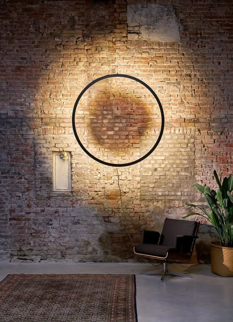 The Framed Circle Wall light, by Dutch designer Jacco Maris, stashes illumination in a steel frame. Blitz Design, Wall Lamp Design, Statement Chandeliers, Circle Light, Wall Lighting Design, Room Lamp, Suspension Lamp, Lighting Inspiration, Lamps Living Room