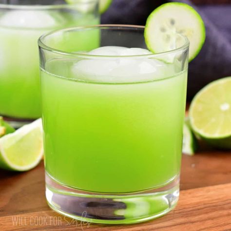 Cucumber Cooler Cocktail, Bartending Ideas, How To Store Cucumbers, Cucumber Cocktail, Chili Pasta, Frozen Juice, Fresh Cucumber, Watermelon Margarita, Slow Cooker Pasta