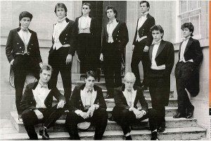 What Do Posh Schools Teach Their Kids? – Trivium21c Bullingdon Club, Irvine Welsh, Style Anglais, Night School, Black Oxfords, Top Universities, Boris Johnson, Oxford University, Union Jack