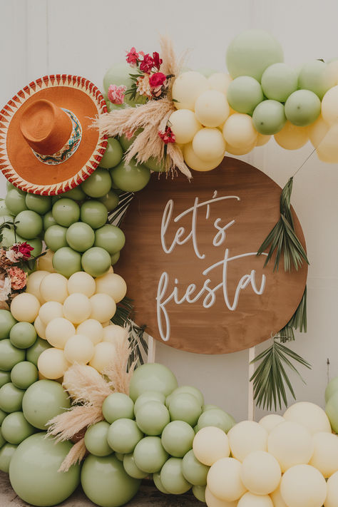 Fiesta Theme Engagement Party Decor, Fiesta Bridal Shower Ideas Decoration, Taco Engagement Party Ideas, Taco Bout Love Couples Shower Ideas, Fiesta Couples Shower Ideas, Fiesta Themed Bridal Shower Ideas, Cinco De Mayo Bridal Shower Ideas, Taco Bridal Shower Ideas, Margs And Matrimony Bridal Shower Ideas