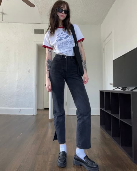 Croc Loafers Outfit, Docs With Shorts, Ash Rose Daniels, Loafer Aesthetic, Punk Librarian, Sapphire Oc, Crew Socks Outfit, Loafers For Women Outfit, Elevated Outfits